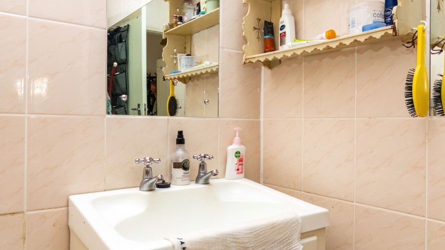 3 Bedroom Property for Sale in Voelklip Western Cape